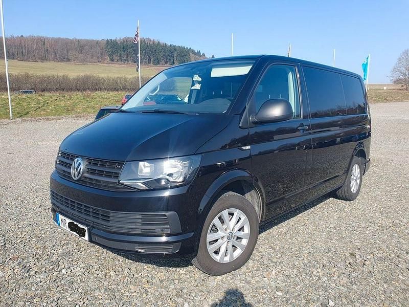 Gebraucht VW Multivan 150 PS (110 kW) 2020 Schwarz Van / Kleinbus
