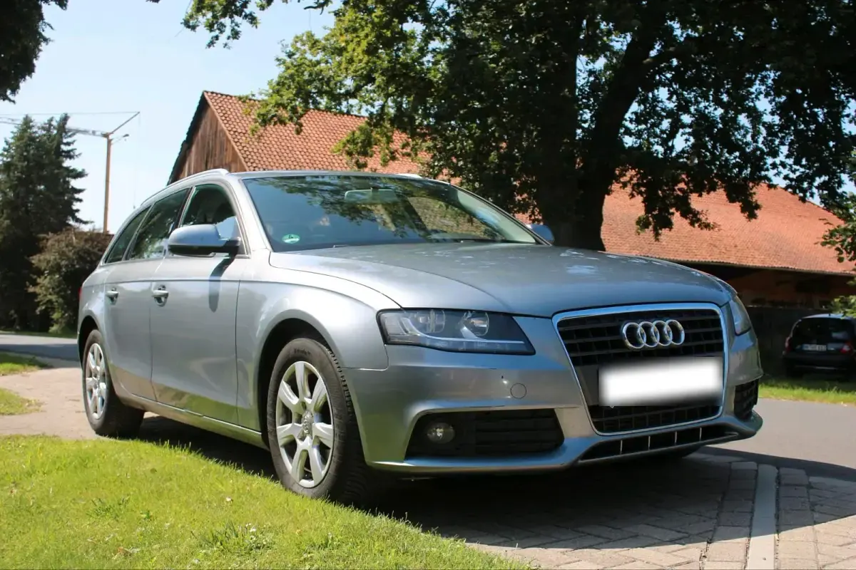 Gebraucht Audi A4 120 PS (88 kW) 2009 Grau Kombi