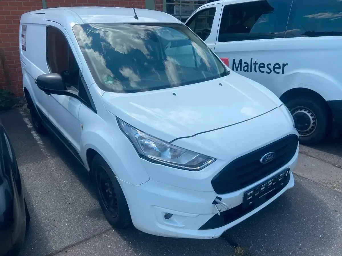 Gebraucht Ford Transit Connect 120 PS (88 kW) 2019 Weiß Van / Kleinbus