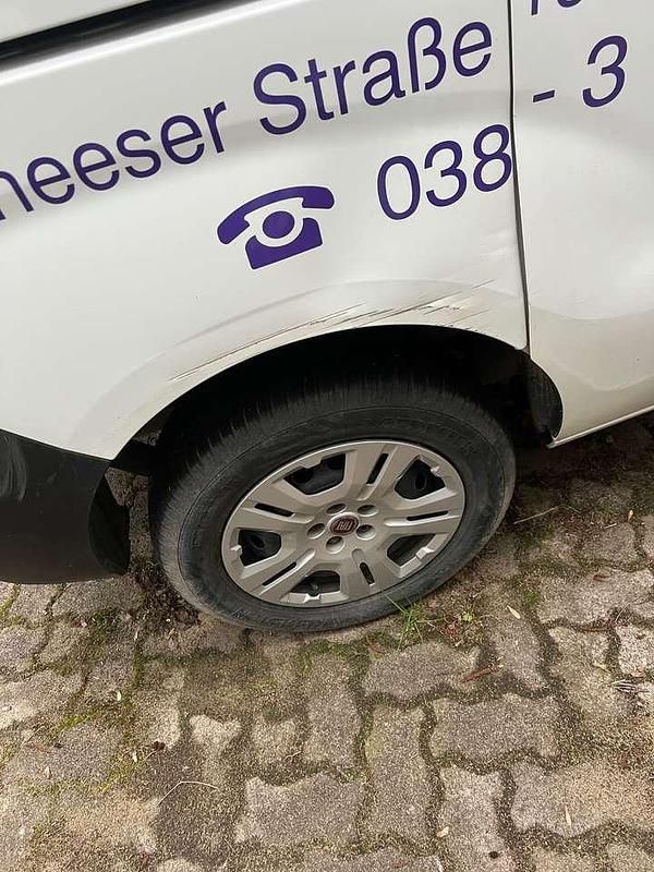 Gebraucht Fiat Doblò 90 PS (66 kW) 2016 Colore esterno (weiß) Van / Kleinbus