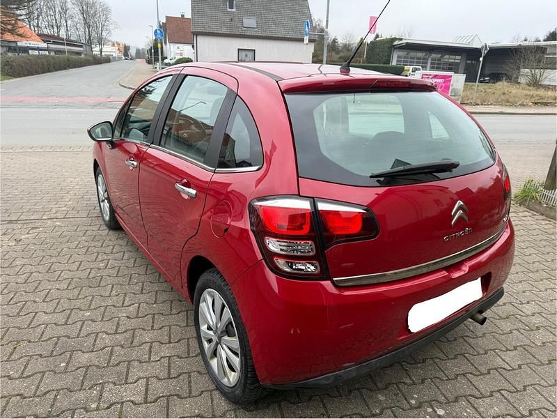 Gebraucht Citroën C3 82 PS (60 kW) 2015 Rot Kleinwagen
