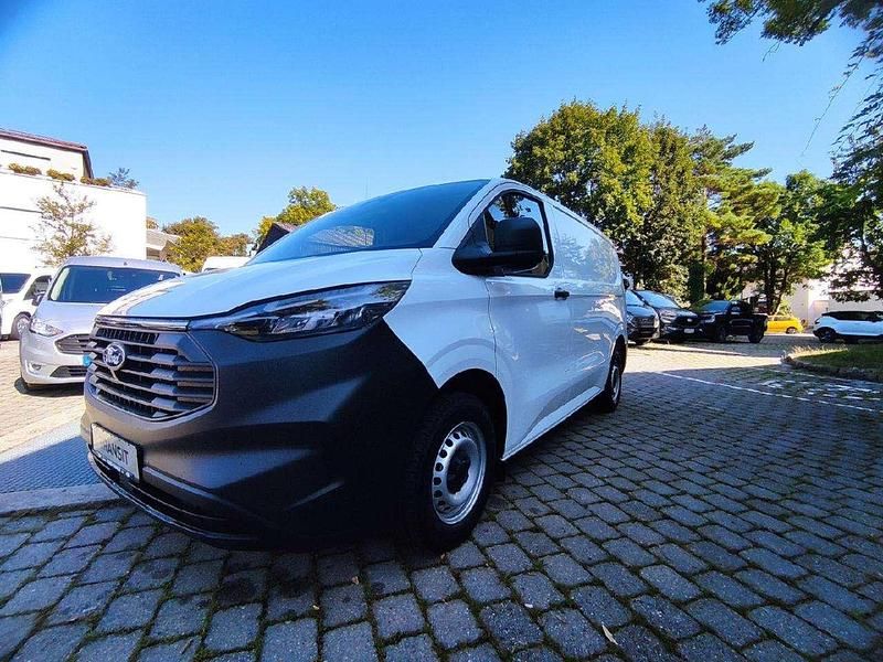 Gebraucht Ford Transit Custom 136 PS (100 kW) 2024 Frostweiß Van / Kleinbus