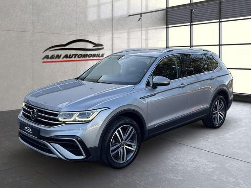 Silber Gebraucht 2022 VW Tiguan Allspace Elegance SUV | 26.490 € (Fairer Preis) - Bild 1/4