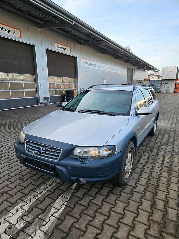Silber Gebraucht 2001 Volvo XC70 Kombi | 1.600 € - Bild 1/4