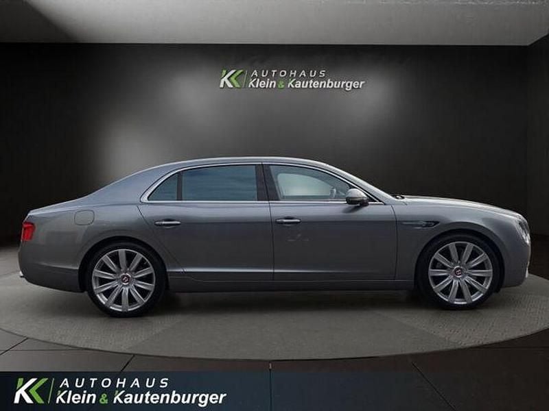 Gebraucht Bentley Flying Spur Mulliner 507 PS (372 kW) 2015 Silber Limousine