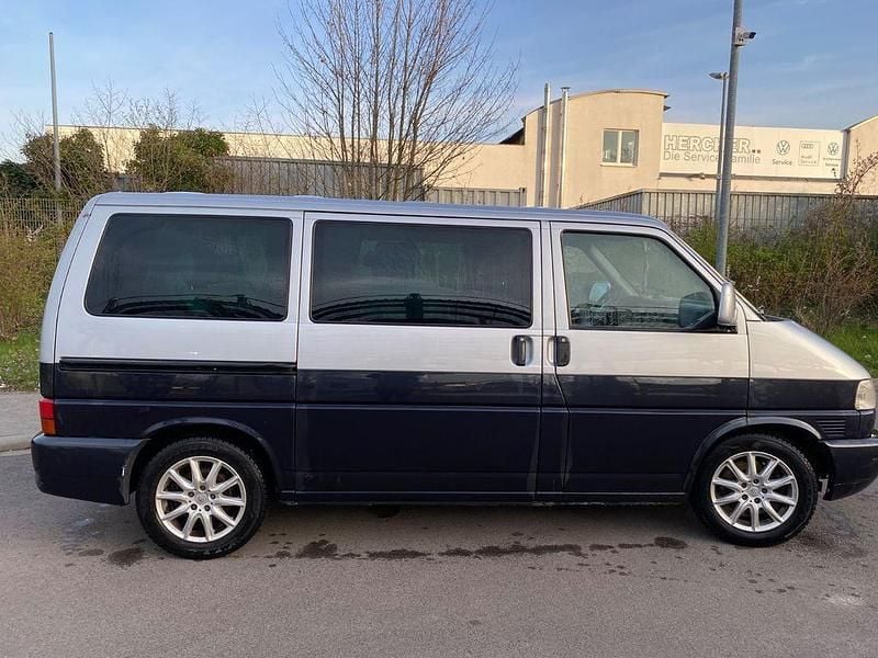 Silber Gebraucht 2000 VW T4 Van | 3.999 € - Bild 1/4