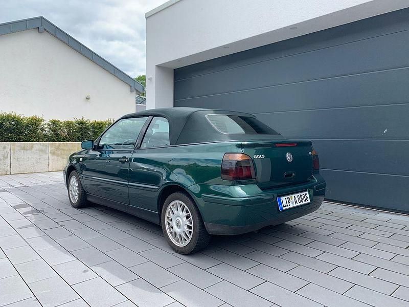Gebraucht VW Golf Cabriolet 101 PS (74 kW) 2000 Grün Cabrio