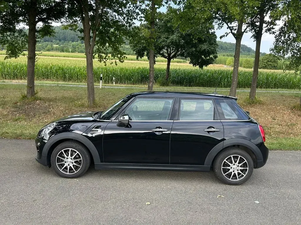 Gebraucht Mini One D 95 PS (69 kW) 2015 Schwarz Kleinwagen