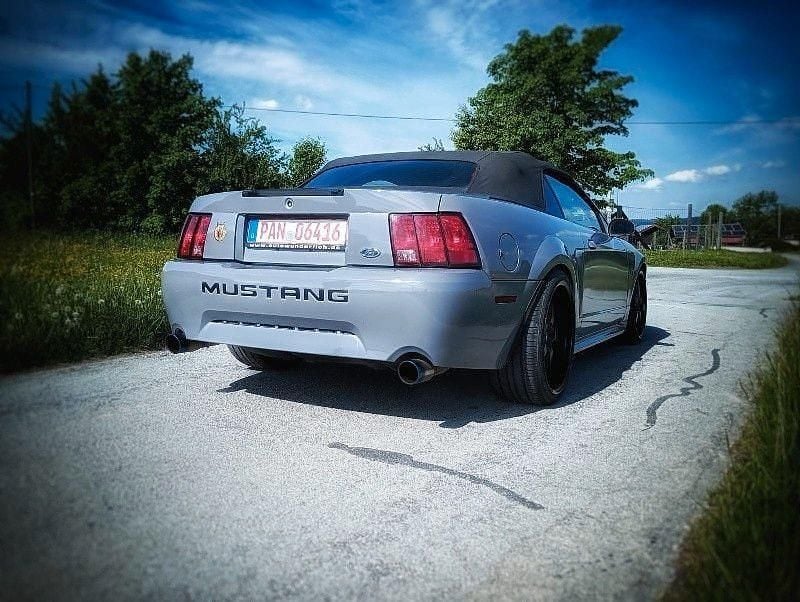 Gebraucht Ford Mustang 264 PS (194 kW) 2001 Grau Cabrio