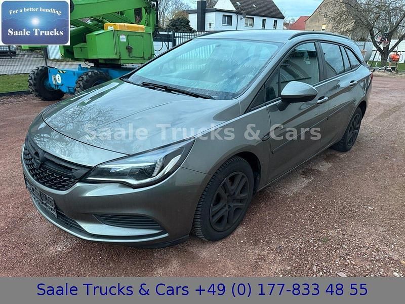Gebraucht Opel Astra Edition 95 PS (69 kW) 2017 Grau Kombi
