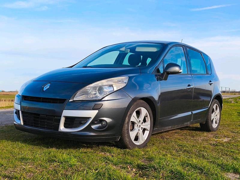 Gebraucht Renault Scénic III 150 PS (110 kW) 2010 Grau Van / Kleinbus
