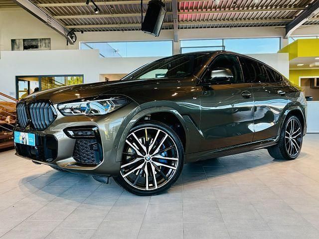 Manhattan metallic Gebraucht 2022 BMW X6 M Sport SUV | 86.995 € (Teuer) - Bild 1/4
