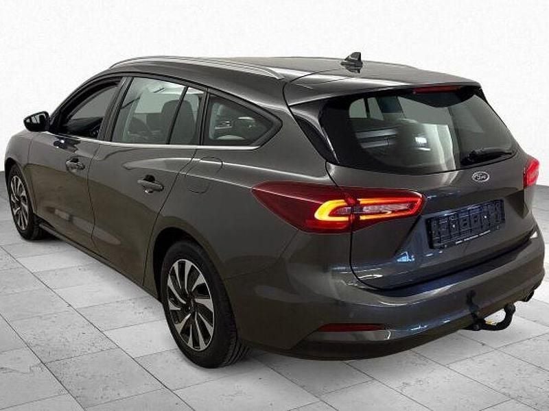 Gebraucht Ford Focus Titanium 225 PS (165 kW) 2022 Grau Limousine