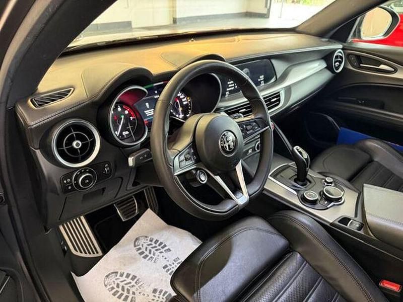 Second-hand Mini Cooper S 135 CP (99 kW) 2019 Andere Hatchback