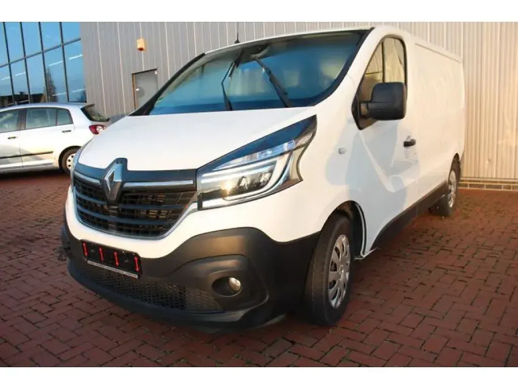 Gebraucht Renault Trafic 145 PS (106 kW) 2020 Weiss Van / Kleinbus