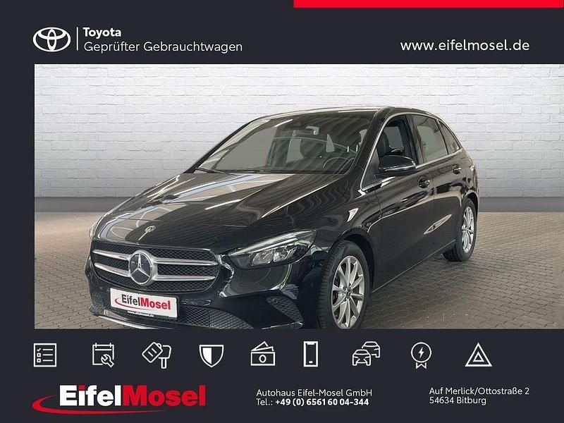 Schwarz Gebraucht 2020 Mercedes B250 Van / Kleinbus | 26.980 € (Fairer Preis) - Bild 1/4