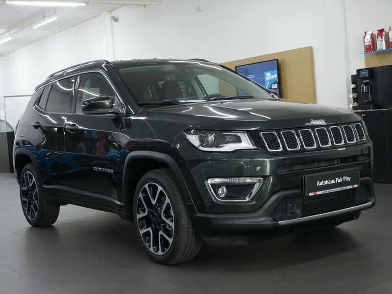 Gebraucht Jeep Compass Limited 150 PS (110 kW) 2020 Techno green met. SUV