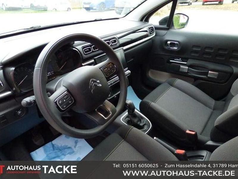 Gebraucht Citroën C3 Shine 83 PS (61 kW) 2023 Lack weiss banquise/deckende lackierung Limousine