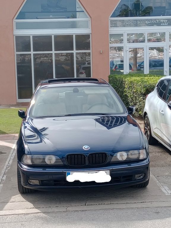 Blau Gebraucht 1996 BMW 535 Sport Line Limousine | 12.900 € - Bild 1/4