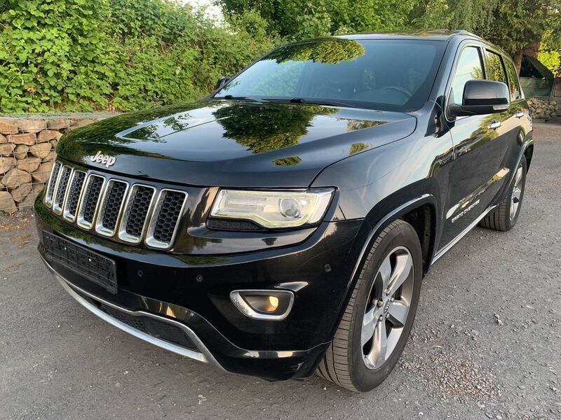 Schwarz Gebraucht 2015 Jeep Grand Cherokee Overland SUV | 9.850 € (Superpreis) - Bild 1/4