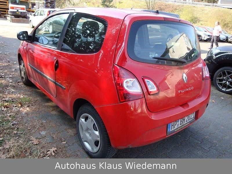 Gebraucht Renault Twingo 75 PS (55 kW) 2014 Rot Kleinwagen