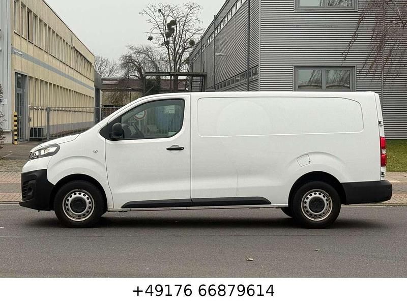 Gebraucht Opel Vivaro Edition 122 PS (89 kW) 2021 Weiß Van / Kleinbus