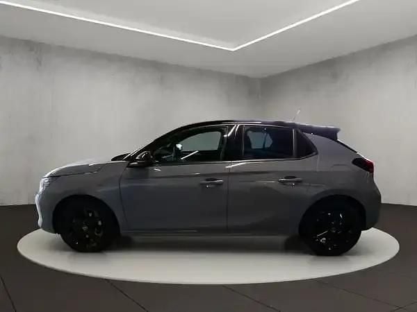 Gebraucht Opel Corsa 101 PS (74 kW) 2025 Grafik grau (uni) Kleinwagen