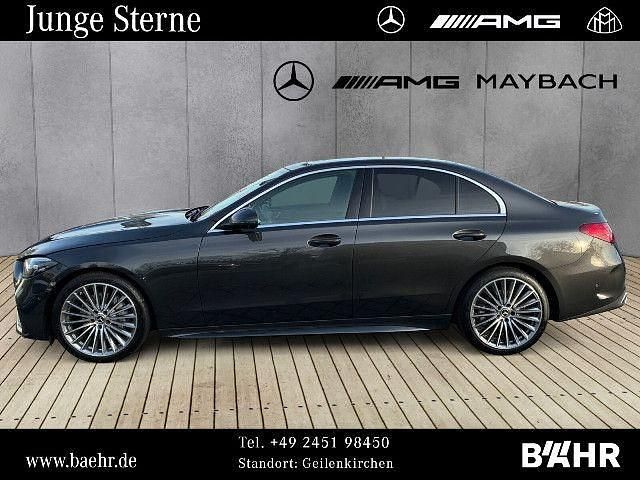 Gebraucht 2025 Mercedes C200 AMG line | 48.950 € (Teuer) - Bild 1/4