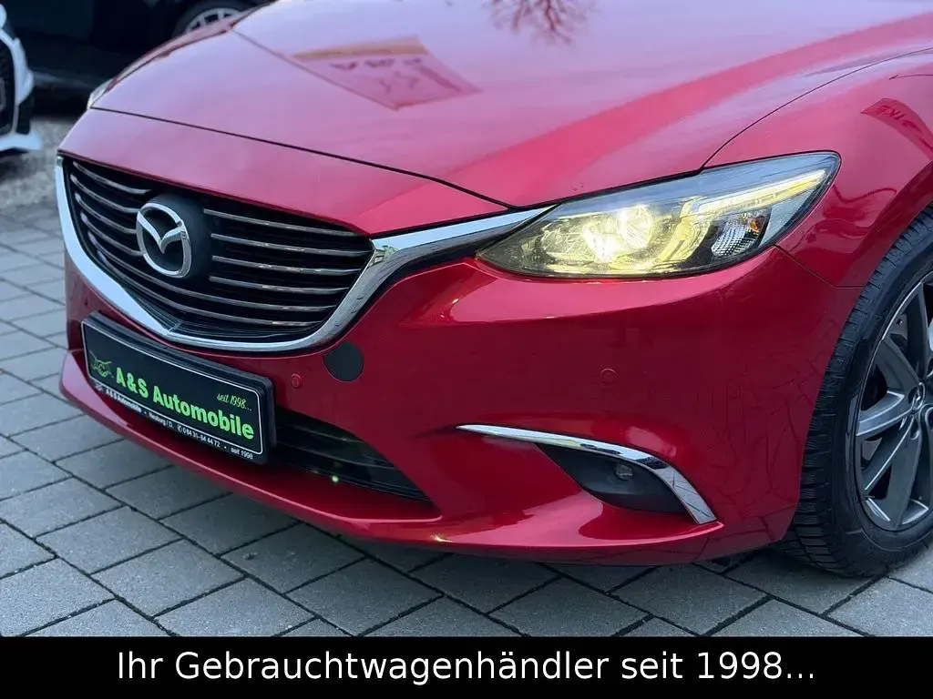 Używany Mazda 6 Exclusive-Line 150 KM (110 kW) 2016 Czerwony Kombi