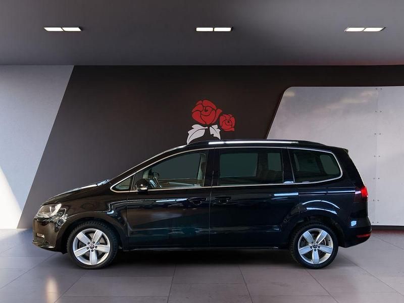 Gebraucht VW Sharan Comfortline 150 PS (110 kW) 2017 Schwarz Van / Kleinbus