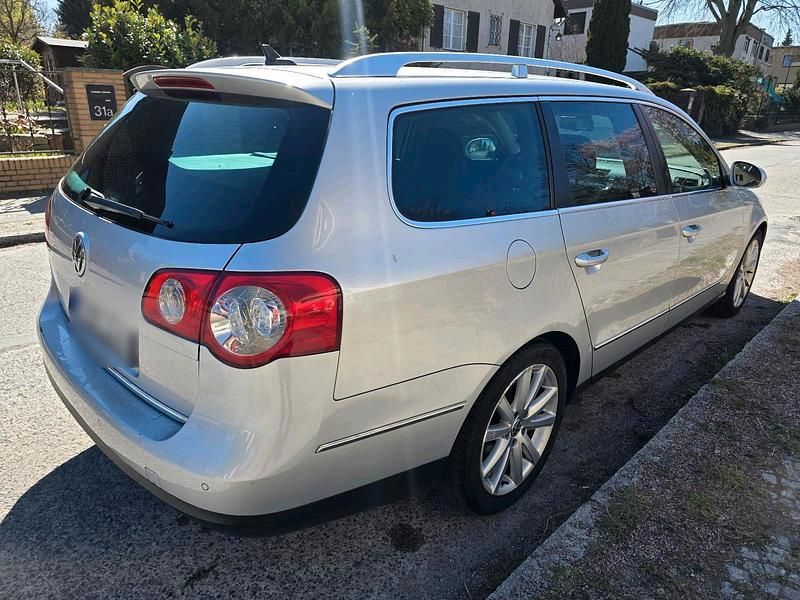 Gebraucht VW Passat 122 PS (89 kW) 2010 Silber Kombi