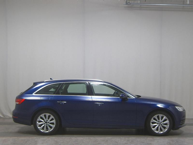 Blau Gebraucht 2016 Audi A4 Design Kombi | 11.990 € (Guter Preis) - Bild 1/4