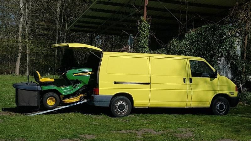 Second-hand VW Transporter 68 CP (50 kW) 1999 Van