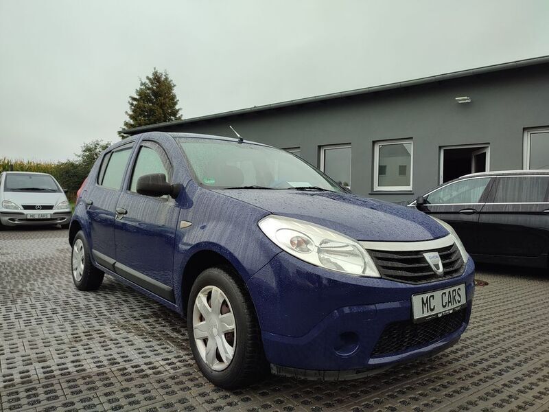 Blau Gebraucht 2009 Dacia Sandero Ambiance Kleinwagen | 2.499 € (Fairer Preis) - Bild 1/4
