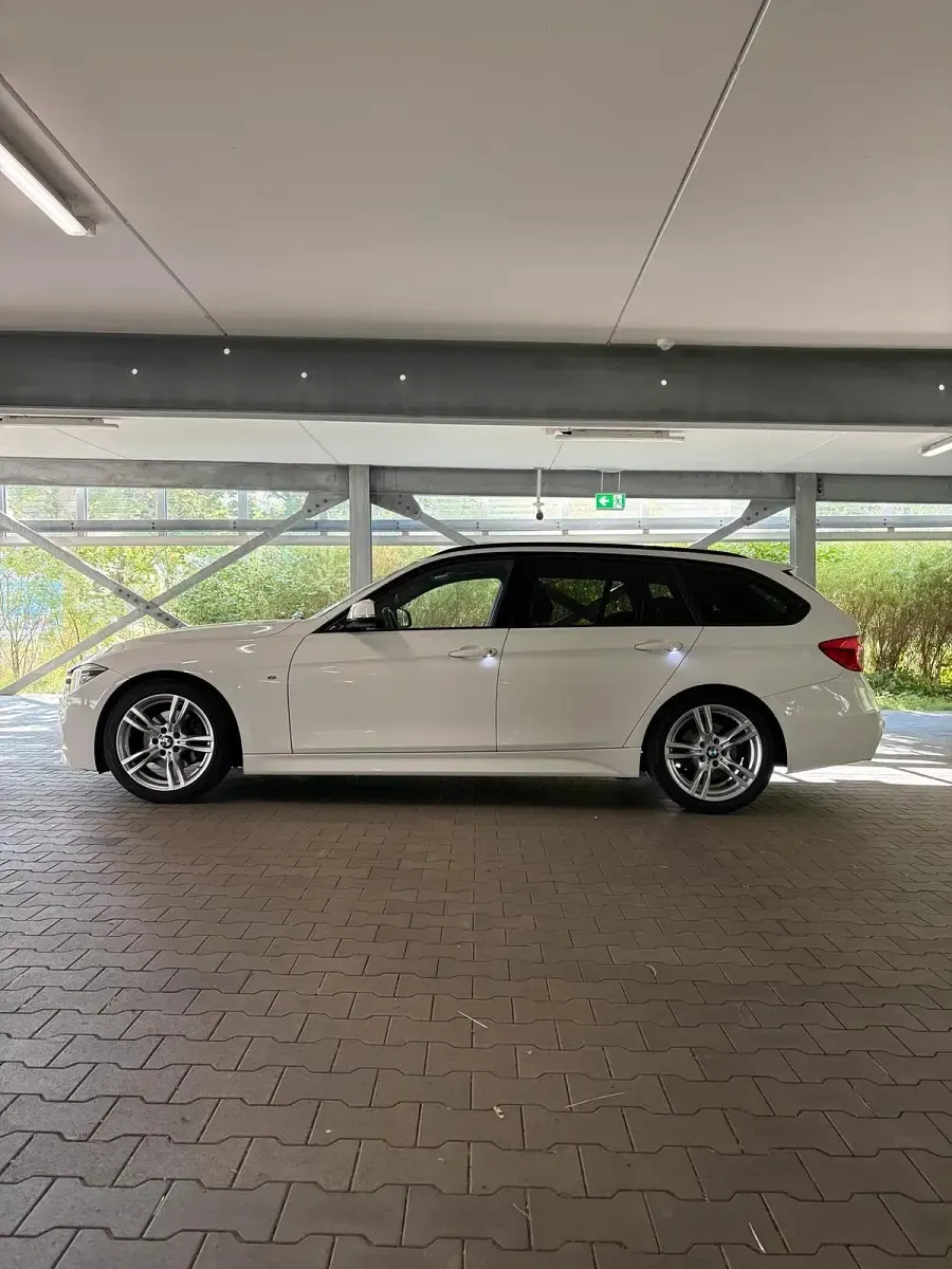 Gebraucht BMW 320 Shadowline 190 PS (139 kW) 2018 Weiß Kombi