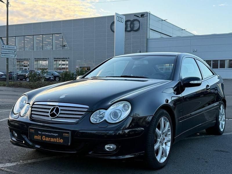 Schwarz Gebraucht 2007 Mercedes C200 | 6.990 € (Fairer Preis) - Bild 1/4