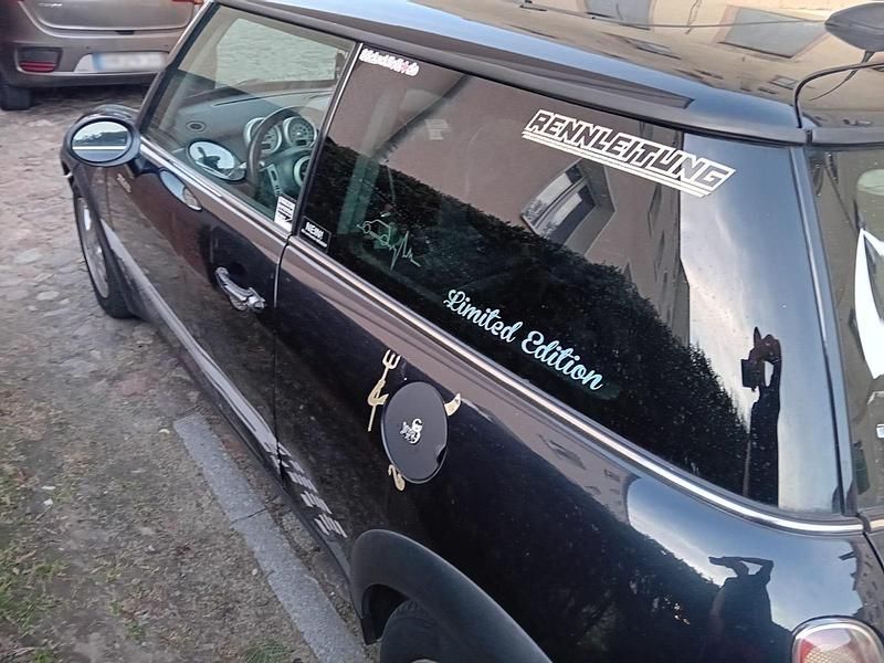 Gebraucht Mini ONE 90 PS (66 kW) 2005 Schwarz Kleinwagen