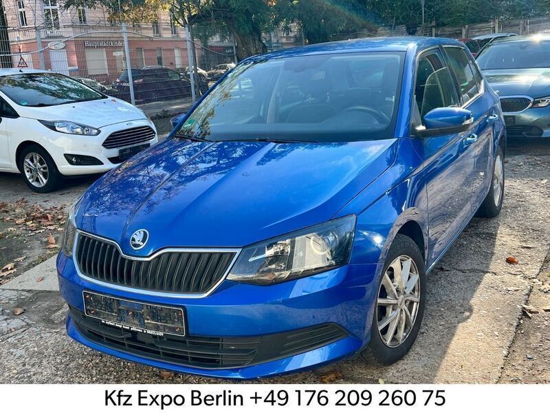 Blau Gebraucht 2016 Skoda Fabia Style Kleinwagen | 5.500 € (Superpreis) - Bild 1/4