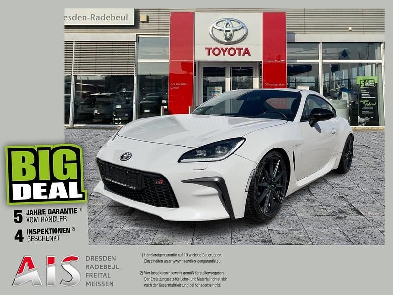 Grau Gebraucht 2022 Toyota GR86 Coupé | 33.990 € (Fairer Preis) - Bild 1/3
