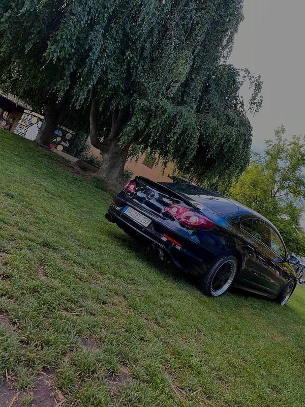 Gebraucht VW Passat 299 PS (219 kW) 2008 Schwarz Coupé