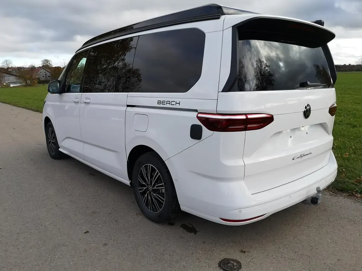 Neu VW California Beach 150 PS (110 kW) 2026 Candyweiß Van