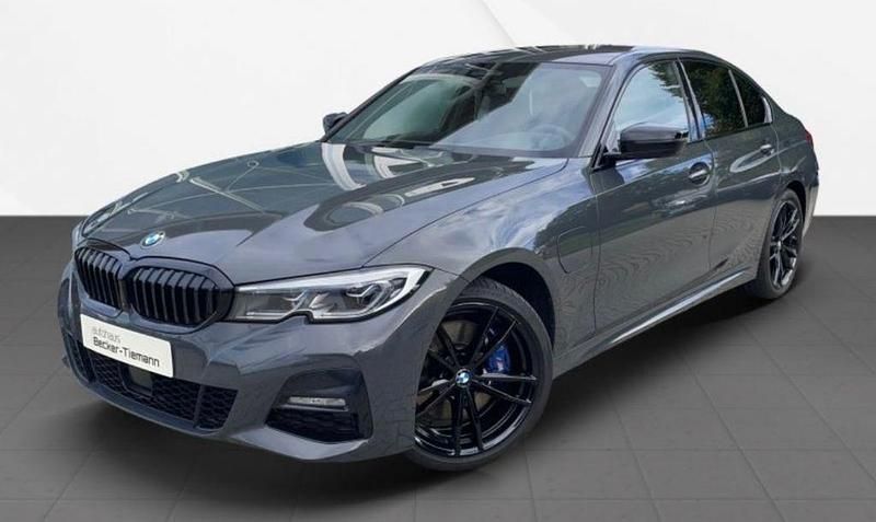 Gebraucht BMW 330e M Sport 292 PS (214 kW) 2020 Grau Limousine
