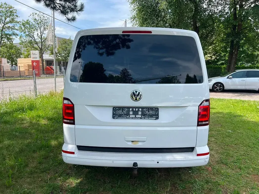 Gebraucht VW Caravelle Comfortline 204 PS (150 kW) 2018 Weiß Van