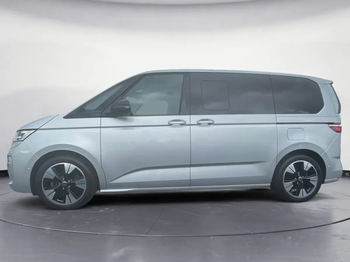Brugt VW Multivan Life 150 HK (110 kW) 2025 Sølv MPV