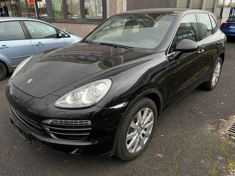Gebraucht Porsche Cayenne 239 PS (175 kW) 2011 Schwarz SUV