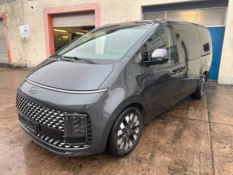 Hyundai Staria Gebraucht