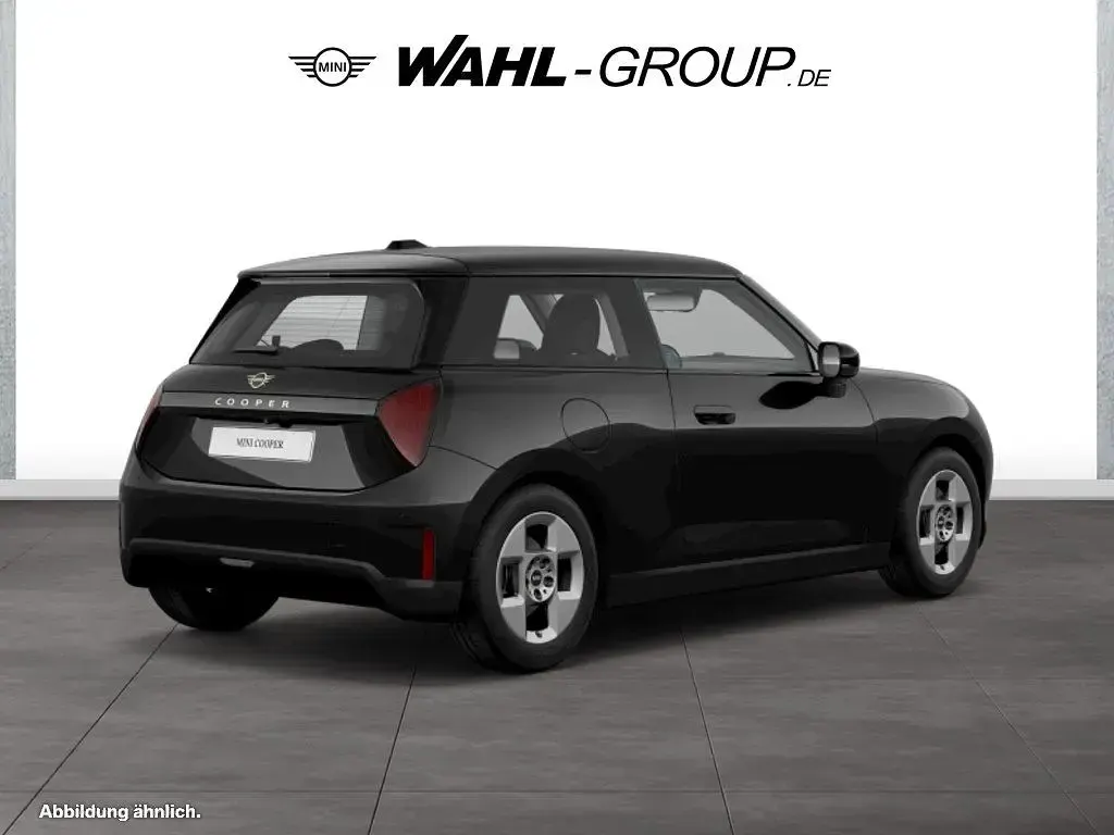 Gebraucht Mini Cooper 135 kW (184 PS) 2024 Schwarz Kleinwagen