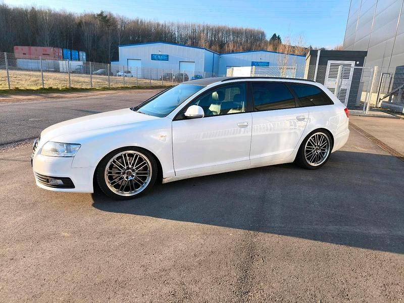 Weiß Gebraucht 2010 Audi A6 S-Line Kombi | 7.500 € (Etwas zu teuer) - Bild 1/4