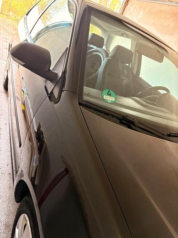 Second-hand VW Polo 60 CP (44 kW) 2007 Negru Hatchback