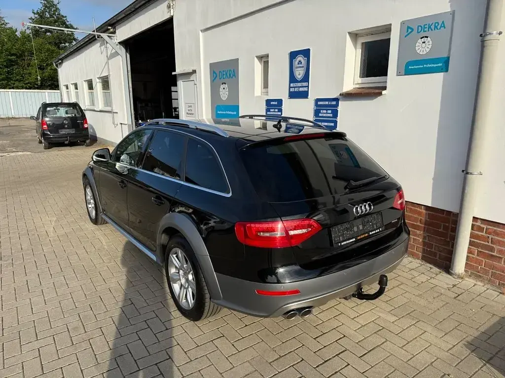 Gebraucht Audi A4 Allroad Sport 190 PS (139 kW) 2014 Schwarz Kombi